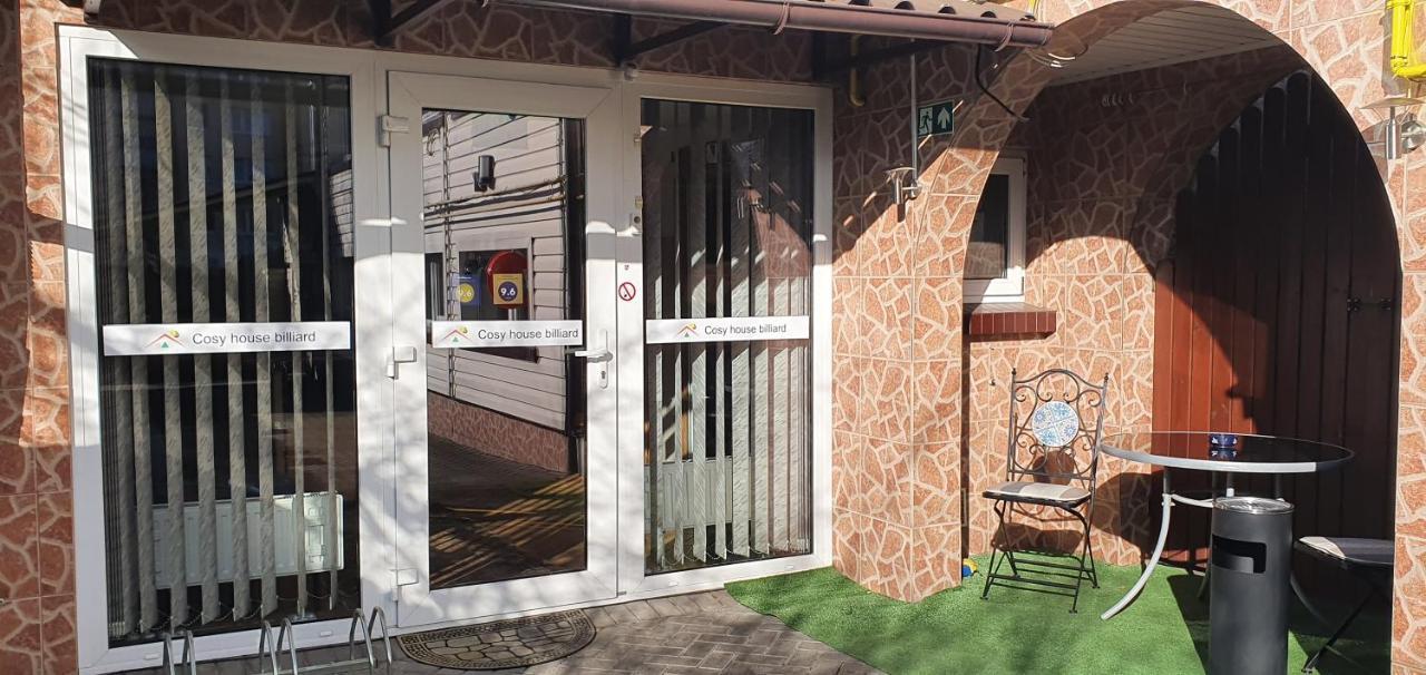 Aparthotel 4 ,, Cosy House Billiard " - Sauna & Parking Kaunas Ngoại thất bức ảnh